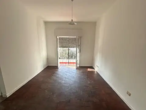 Depto Tipo Casa en Venta de 2 ambientes