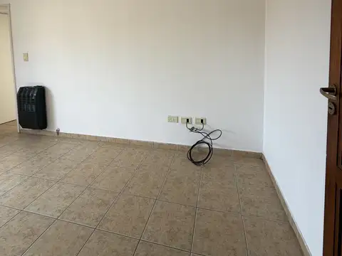 Departamento 1 dormitorio en primer piso