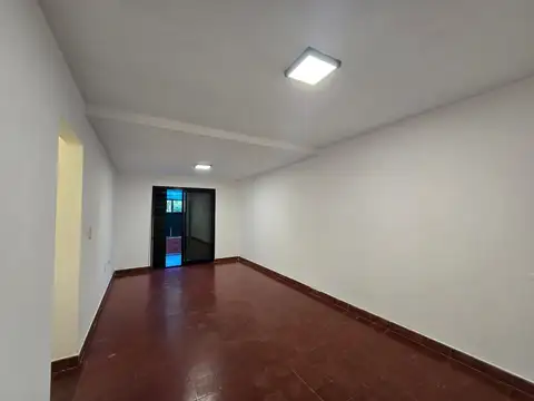 Departamento 5 ambientes con 1 baño