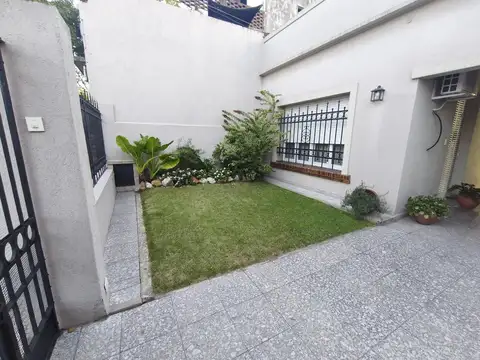 Casa 5 ambientes con 1 baño