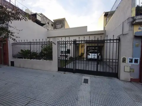Casa en Venta en Villa Pueyrredón, USD 410.000