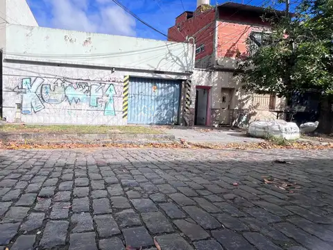 Venta de lote-galpon-depósito en Banfield ideal desarrollo inmobiliario