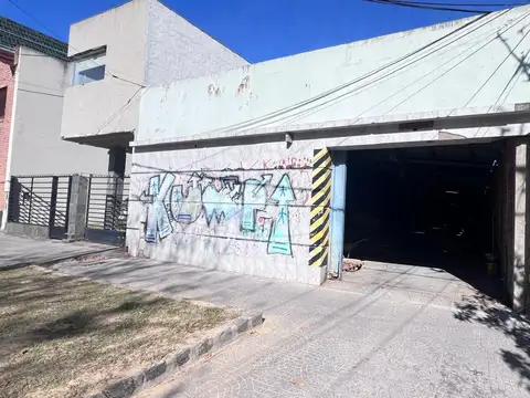 Galpon en Venta en Banfield, USD 185.000