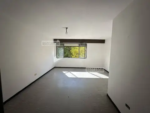 Mozart 2400, Piso 2