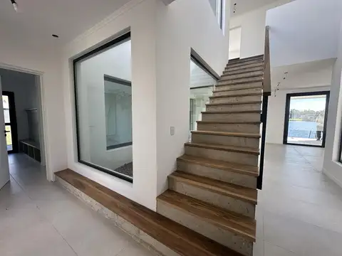 Casa en Venta en Villanueva, USD 553.000