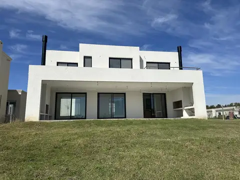 Barrio Cerrado Santa Ana, Villanueva, Tigre