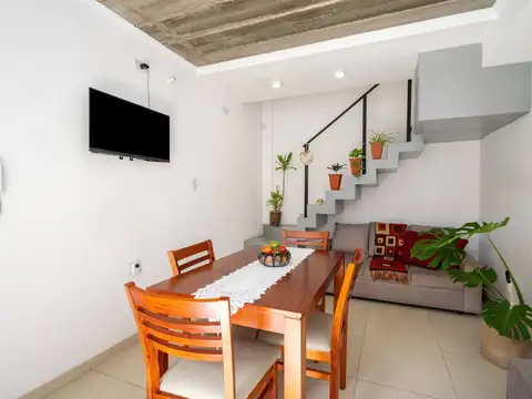 Se vende Dúplex en Barrio Sargento Cabral!