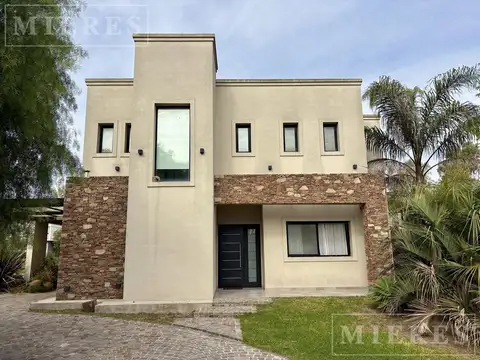 Casa en alquiler barrio Alvear de Benavidez