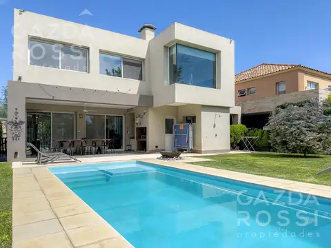 Casa en Brisas de Adrogue