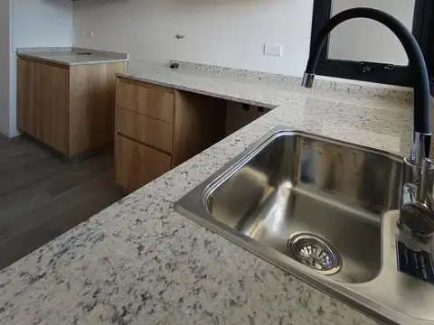 Departamento 5 ambientes con 2 baños