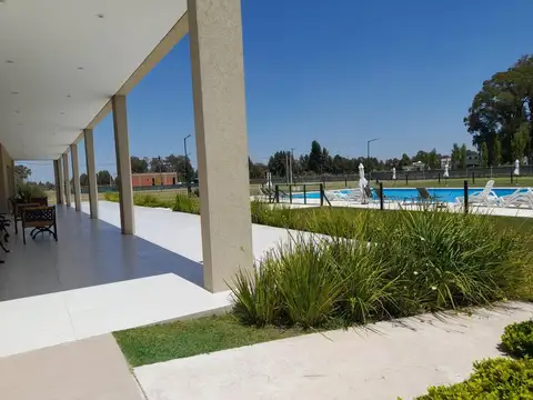 Terreno en Venta 30  mts Fondo