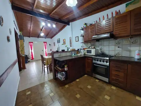 Depto Tipo Casa en Venta de 3 ambientes