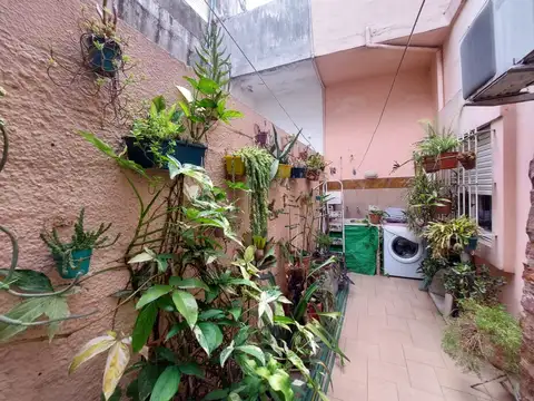 VENTA PH 3 AMBIENTES CASTELAR NORTE C/ PATIO