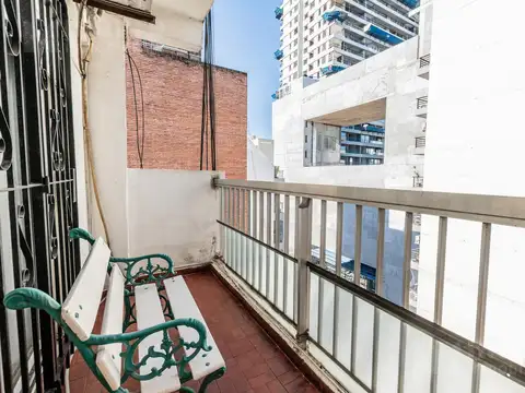 Departamento 3 ambientes con balcón en venta apto crédito en Belgrano