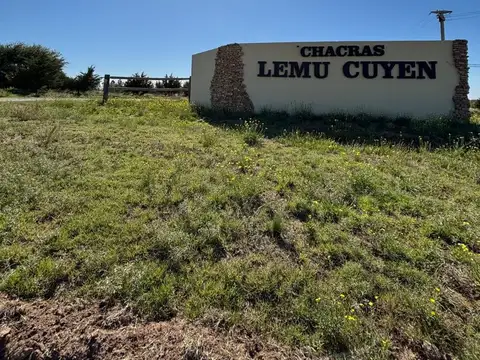 Terreno en Rucalén e/ Av. Huitrú y Mapú-Lemú Cuyén
