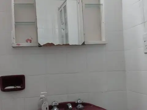 Departamento en Alquiler en Olivos Vías/Río, $ 450.000