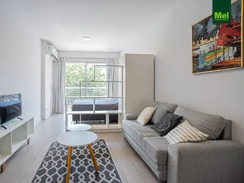 Monoambiente - Almagro con balcón - Venta