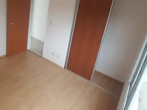 Alquiler – Departamento 2 Ambientes en El Palomar F: 6945