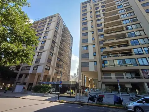 Granaderos 700, Piso 11°