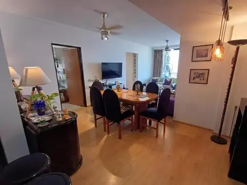 Departamento 4 ambientes con 2 baños