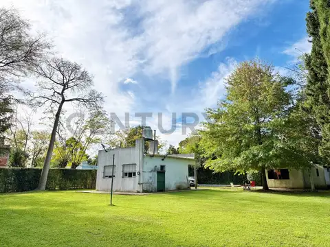 Casa en Venta con 1 cochera