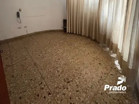Casa en Alquiler en Plaza Italia, $ 1.800.000