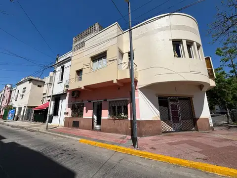 Depto Tipo Casa en Venta de 2 ambientes