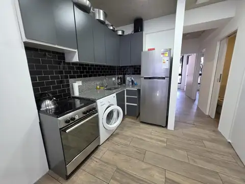 Departamento ALQUILER 3 AMBIENTES IMPECABLE CON COCHERA