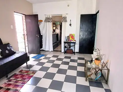 Nuestra Señora del Rosario  al 1200
