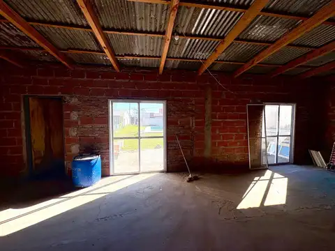 Lote de 350 m² Quincho y Pileta Gral. Rodríguez