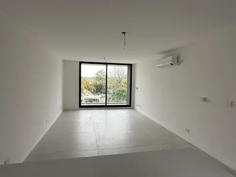 Departamento 4 ambientes con 3 baños