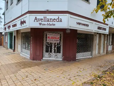 LOCAL COMERCIAL EN ESQUINA - 5TA SECCION