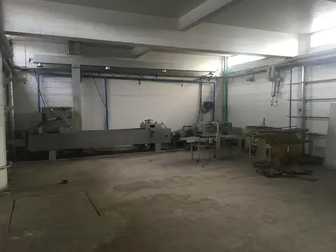 Galpon en Venta en Mataderos, USD 990.000