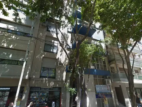 Presidente José Evaristo Uriburu 700, Piso 4