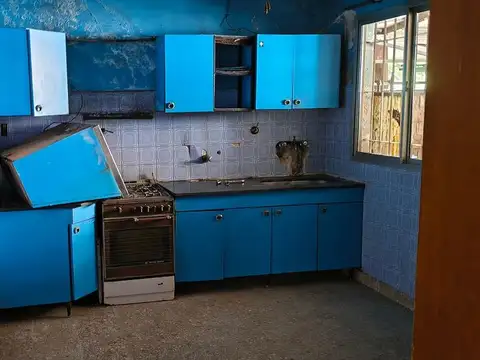 Depto Tipo Casa en Venta en Temperley, USD 76.000
