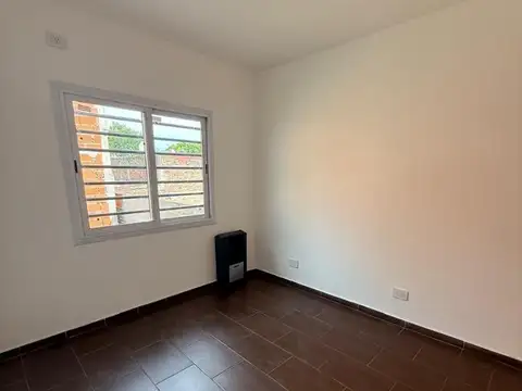Casa tipo dúplex en Alquiler en Ituzaingó Sur
