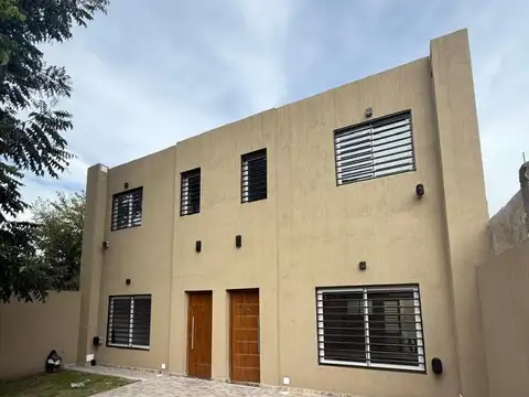 Casa tipo dúplex en Alquiler en Ituzaingó Sur