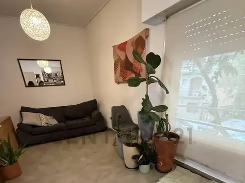 Tronador 2800, Piso 1