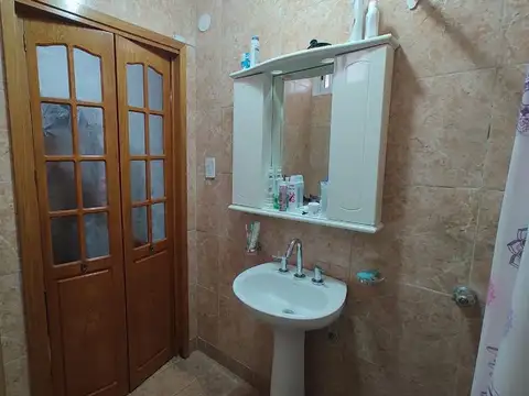 Depto Tipo Casa en Venta 42 años