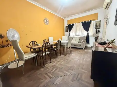 Casa 2 ambientes con 1 baño