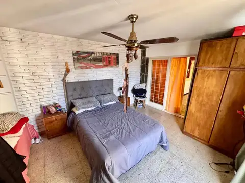 Depto Tipo Casa 5 ambientes con 1 baño