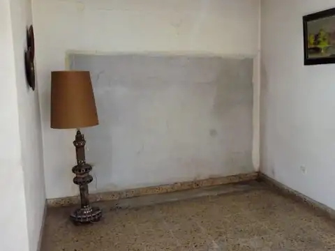 Depto Tipo Casa en Venta 60 años