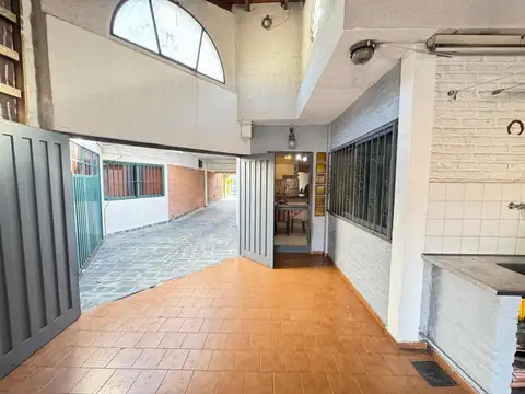 Casa en Venta en Haedo, USD 155.000