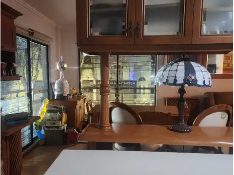 Departamento 7 ambientes con 5 baños