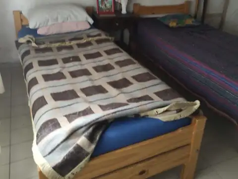 CASA 5 AMBIENTES EN LAS TONINAS