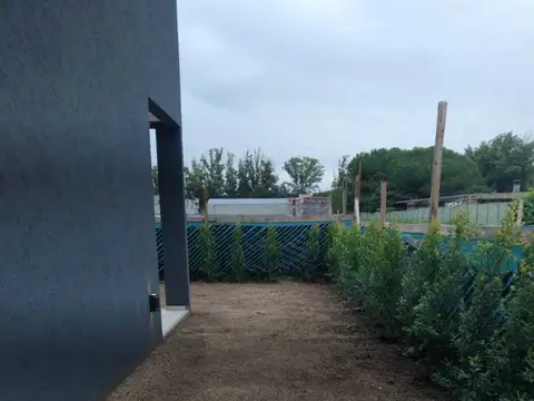 Casa en Venta en Pilar, USD 170.000