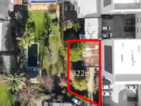 Terreno en Venta 13,68  mts Frente