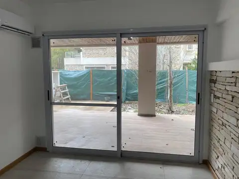 Main Park - Emilio Mitre al 2100