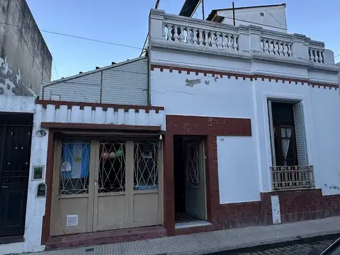 PH AL FRENTE CON ENTRADA INDEPENDIENTE