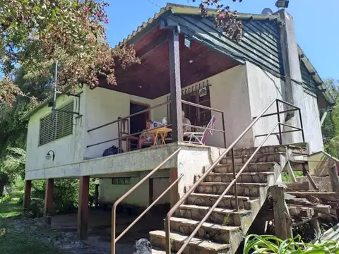 Casas en gran terreno sobre el río Paraná de las Palmas